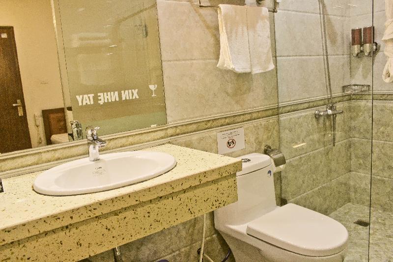 Coco Hotel Cau Giay Hanoi Exterior photo